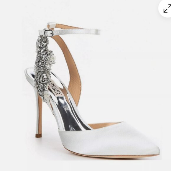 BADGLEY MISCHKA Blanca Ankle Strap Embellished Pumps White Satin - Size 7 - Picture 1 of 8